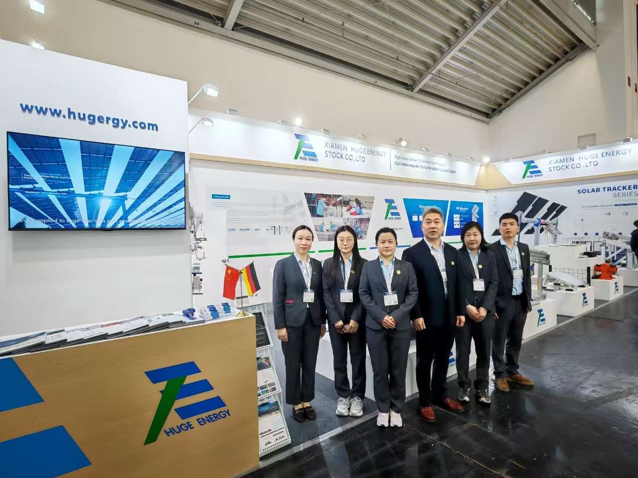 Breng licht in de wereld! Ontdek de schitterende momenten van enorme energie op Intersolar Europe 2025